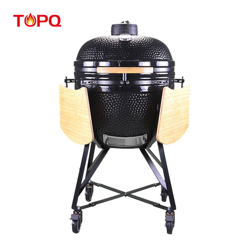 Камадо супраць. Pellet Grill: Што дае лепшы водар дыму?